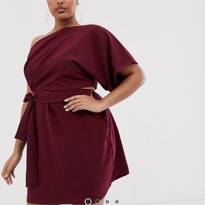 1 shoulder curve mini dress (never worn, w/ tag)